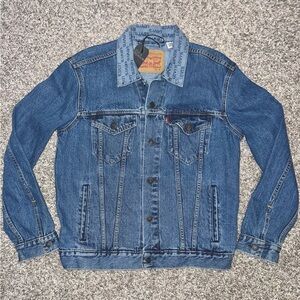 LEVIS DENIM JACKET